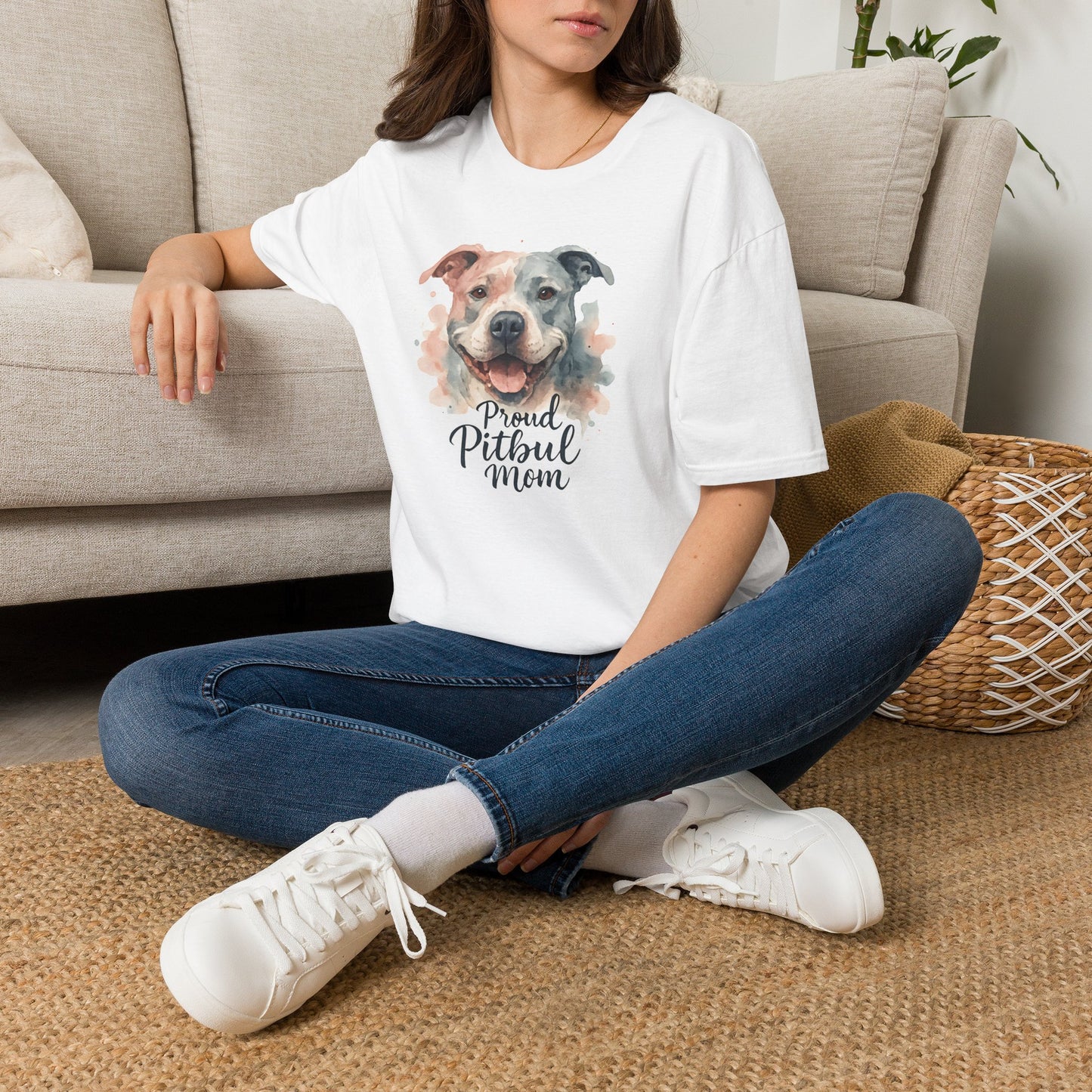Proud Pitbull Mom Graphic Tee 🐾